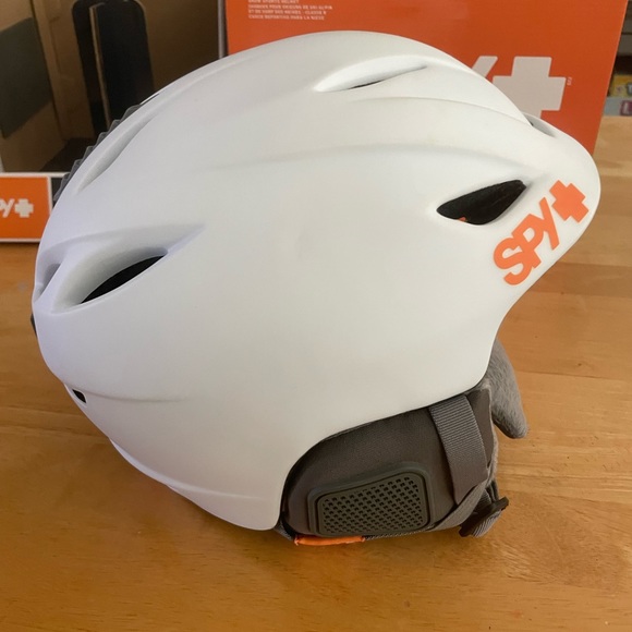 bern adult snow helmet with mips brain protection